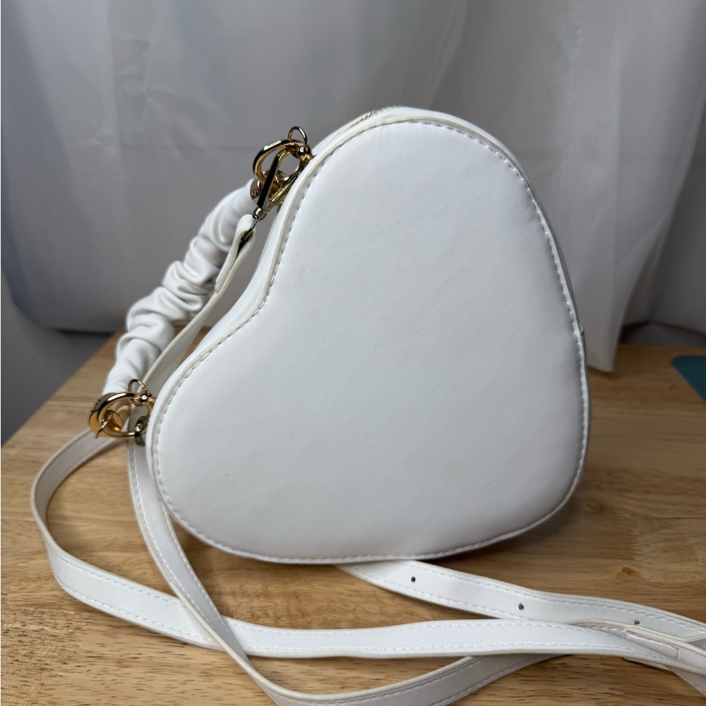 Elegant White Crossbody Bag with Gold Hardware